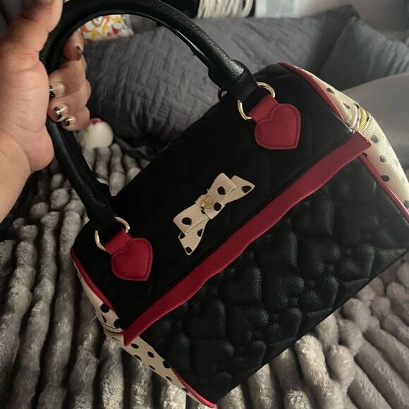 Betsey Johnson Handbags - Vintage Betsey Johnson, cooler bag/Pocketbook/Powers/sachel red black  white